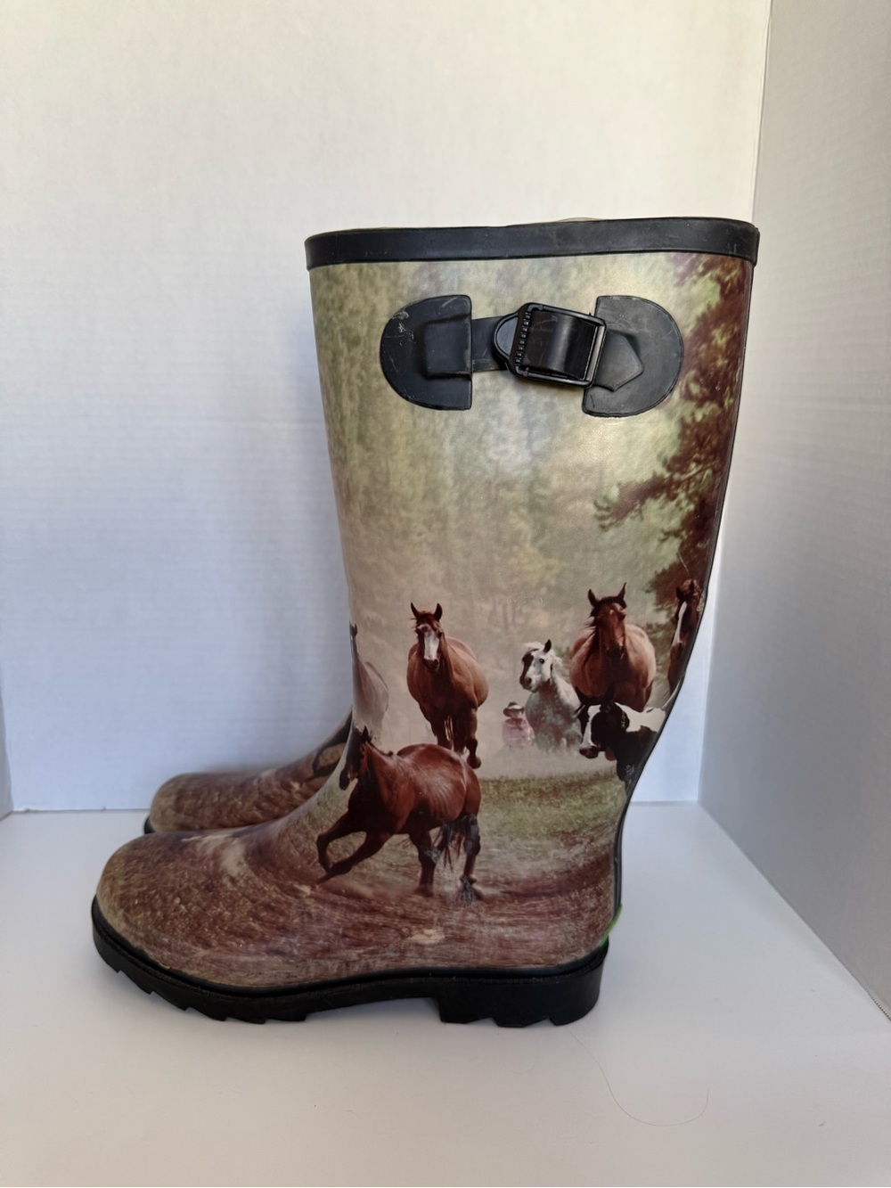 Itasca Misty Pony Horse Print Mid Calf Rubber Rain Boots Size 8
